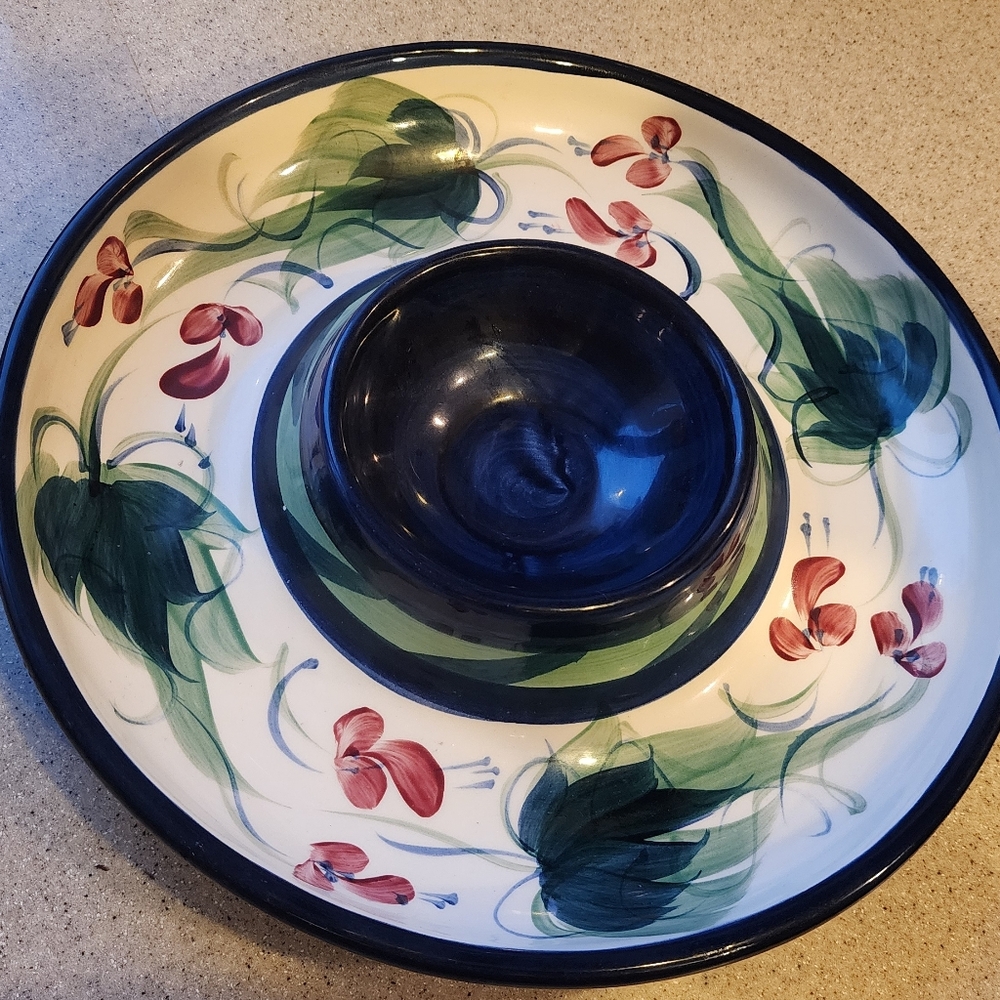 Vintage Gail Pittman Chip N Dip Seeving Dish